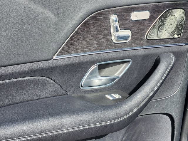 Certified 2022 Mercedes-Benz GLS 450 4MATIC image 15