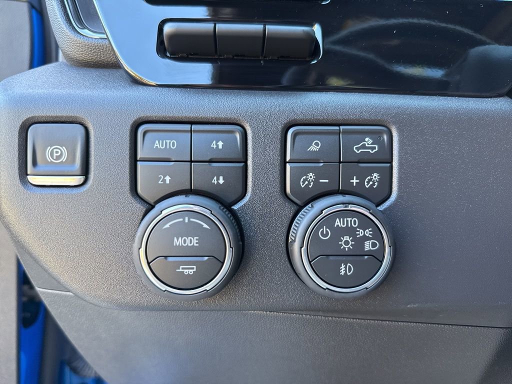 Used 2026 Chevrolet Silverado 1500 ZR2 image 43