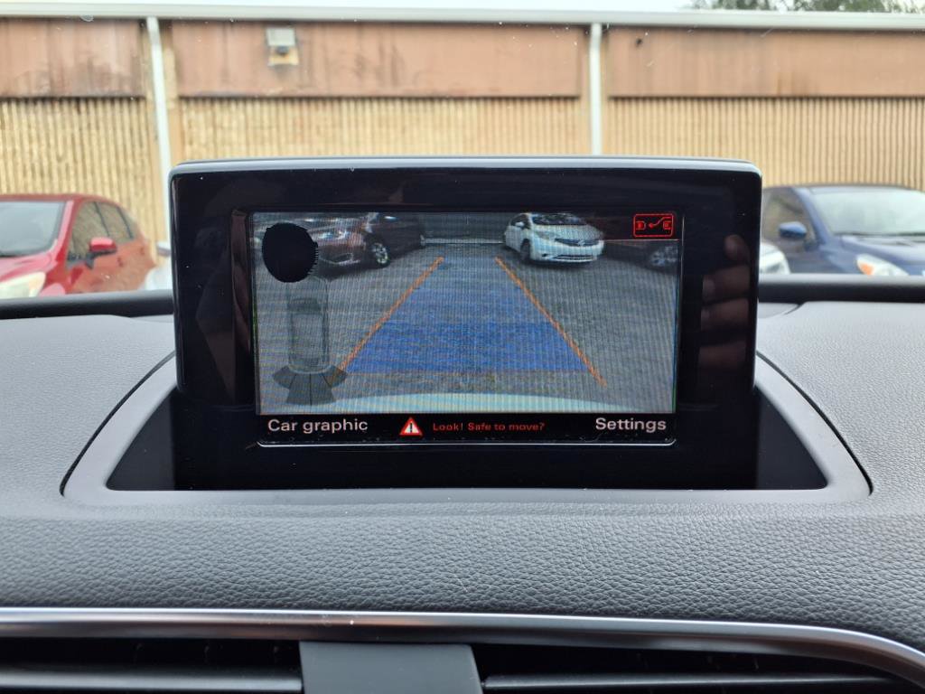 Used 2018 Audi Q3 2.0T Premium Plus w/ Premium Plus Package image 22