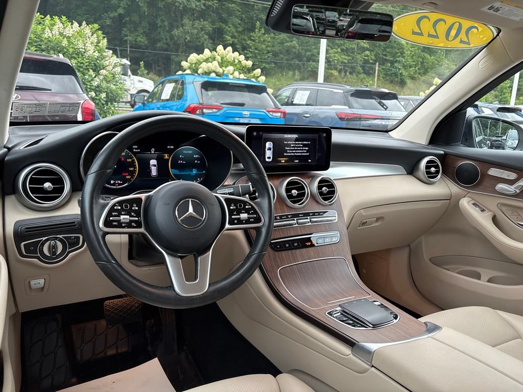 Used 2022 Mercedes-Benz GLC 300 4MATIC image 11