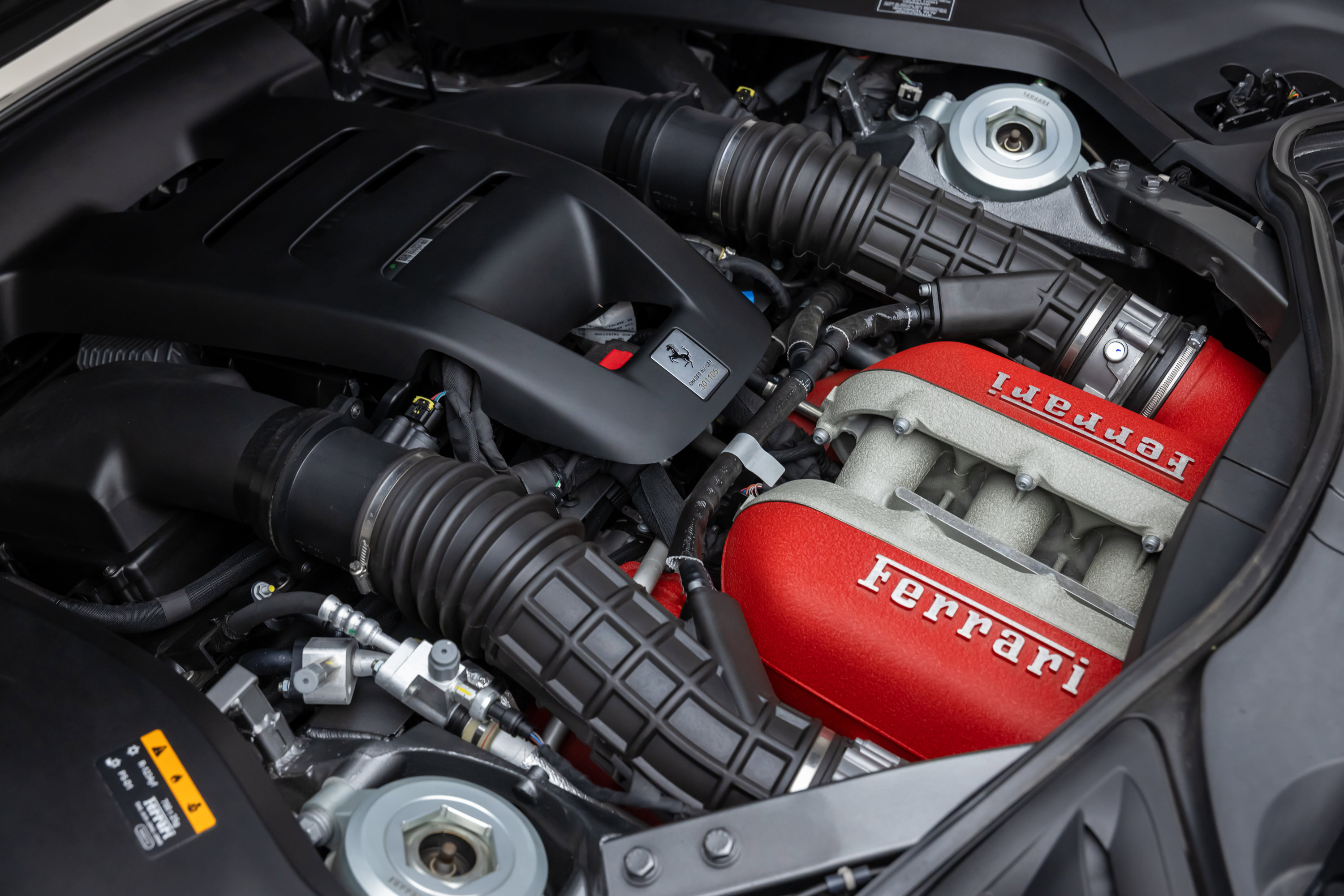 Certified 2023 Ferrari Purosangue image 17