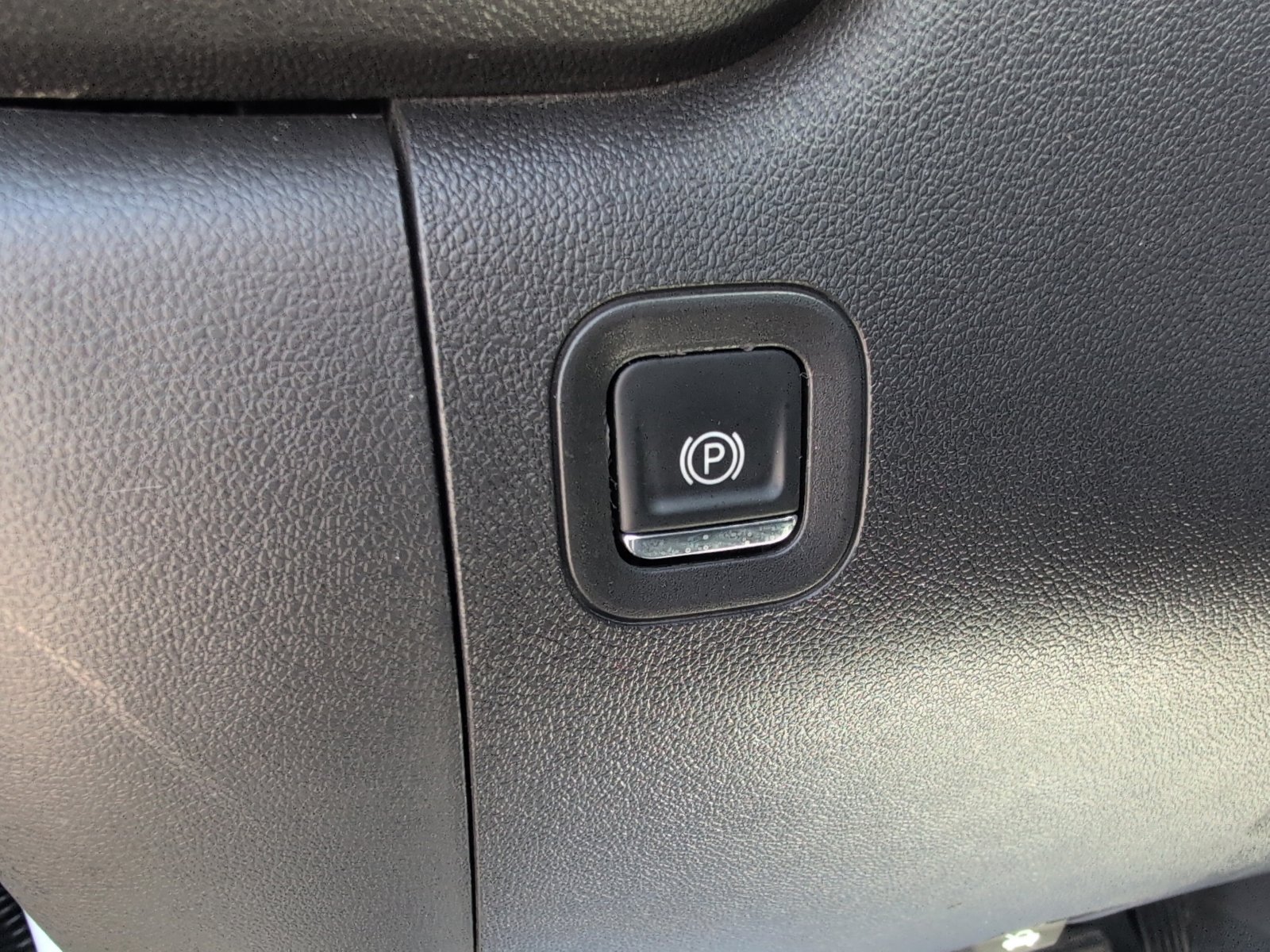 Used 2025 Chevrolet Silverado 1500 W/T RWD image 17