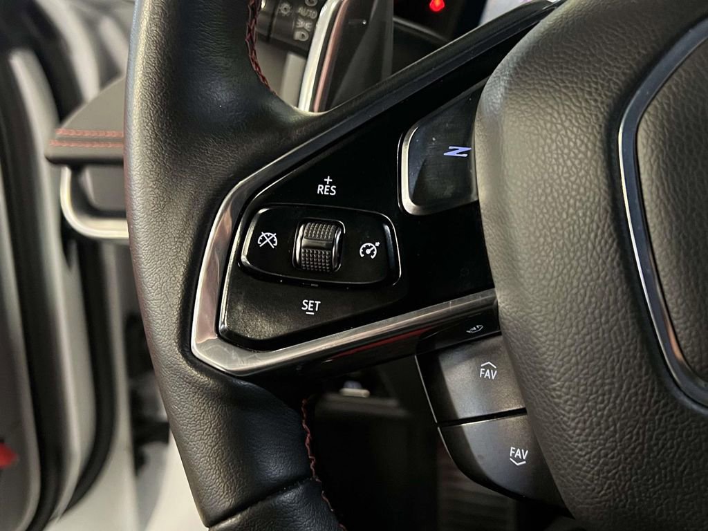 Used 2023 Chevrolet Corvette Stingray Preferred Cpe w/ Z51 Performance Package RWD image 26