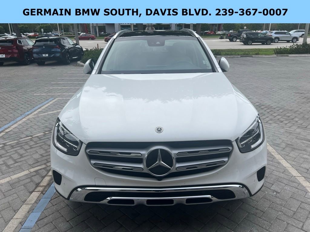 Used 2022 Mercedes-Benz GLC 300 image 2