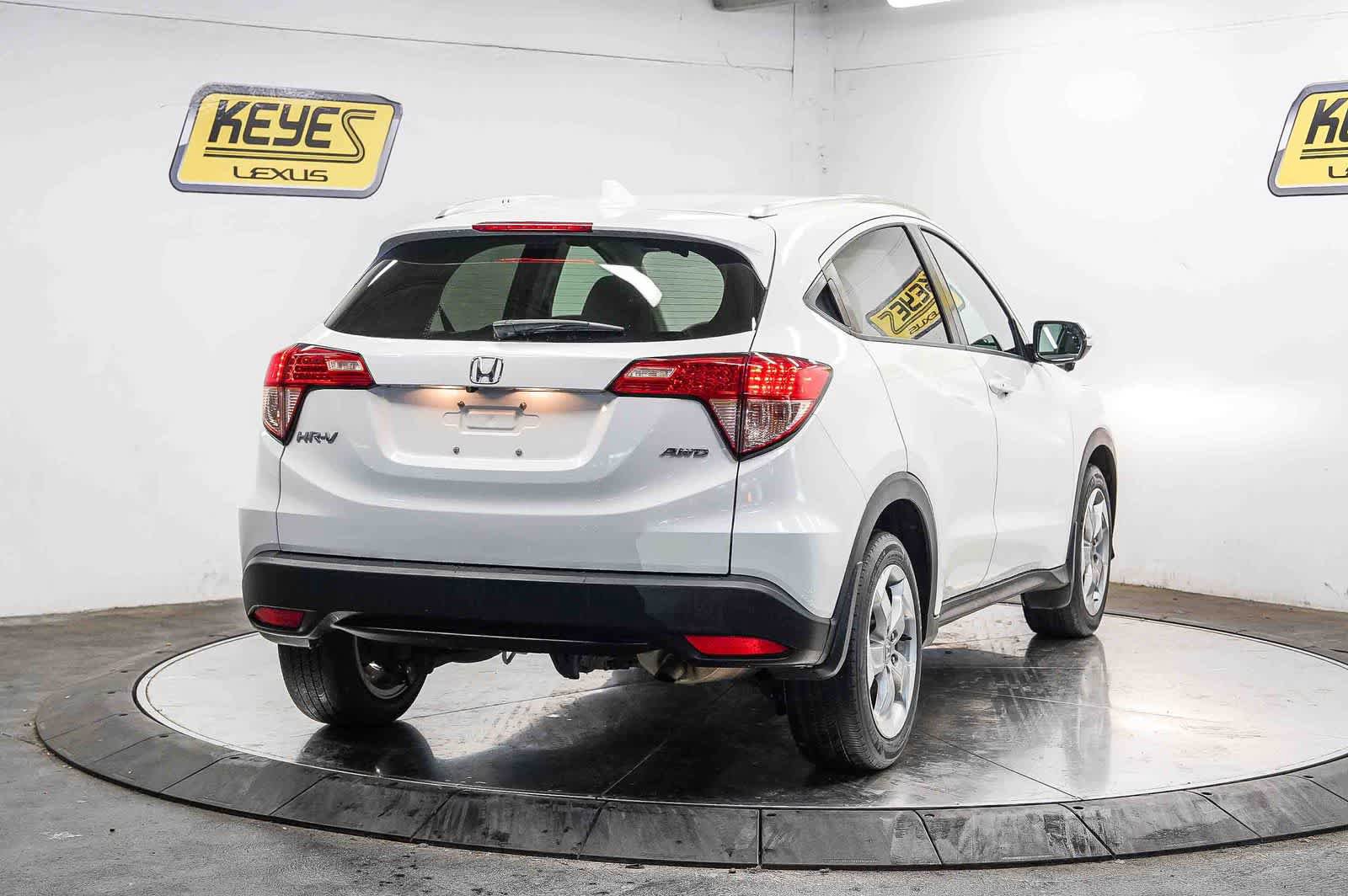 Used 2016 Honda HR-V EX-L image 4