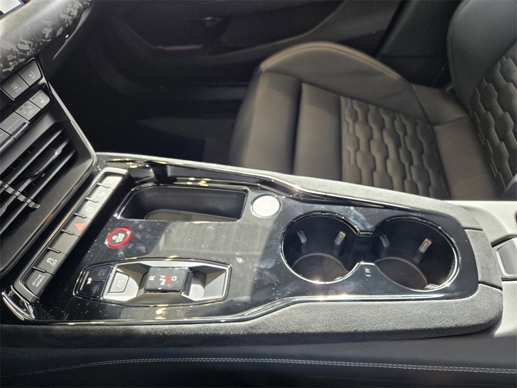 New 2026 Audi RS e-tron GT performance image 13