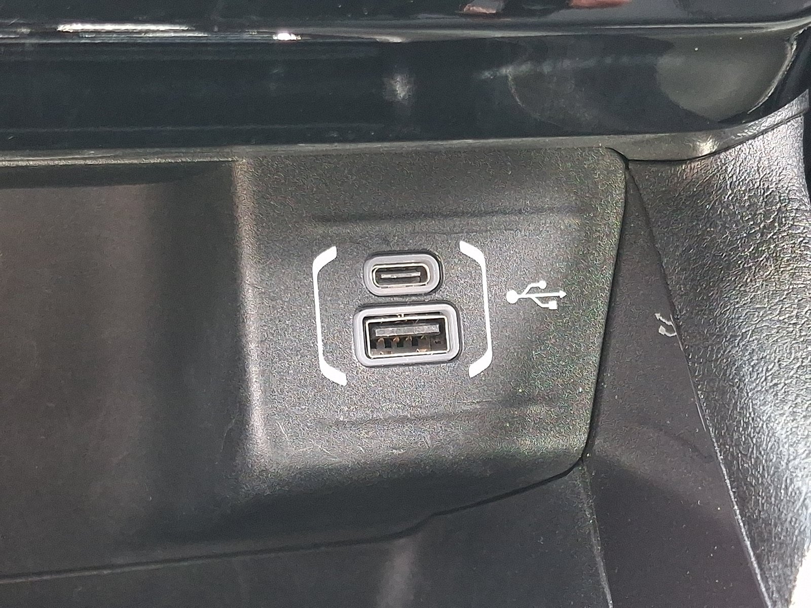 Used 2023 Jeep Compass Latitude AWD/4WD image 23