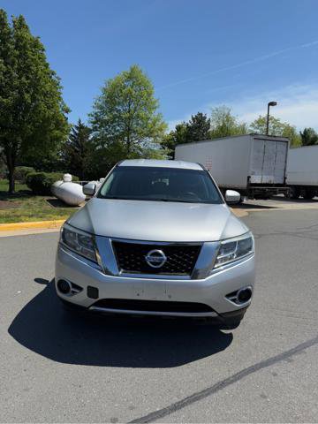 Used 2014 Nissan Pathfinder S image 8