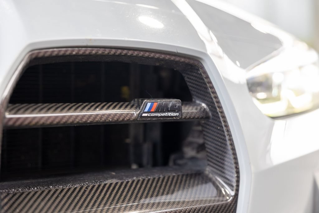 Used 2022 BMW M4 Competition w/ M Carbon Exterior Package RWD image 16
