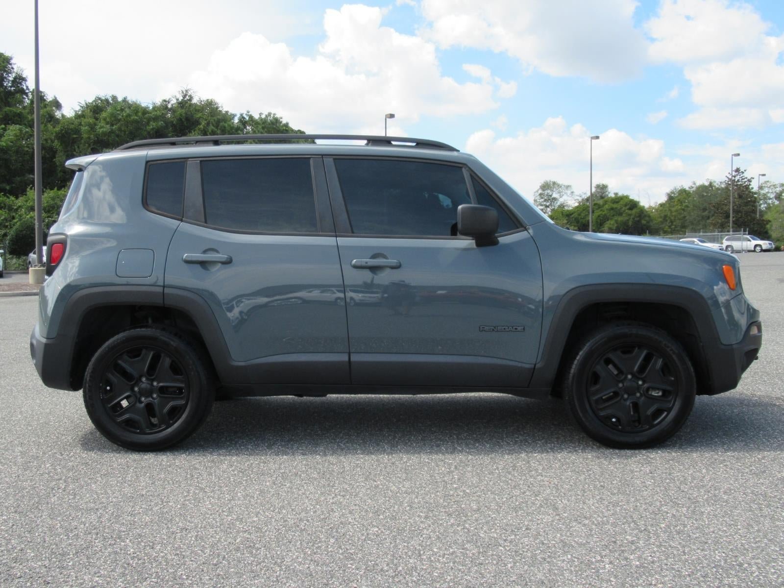 Used 2018 Jeep Renegade Sport w/ Power & Air Group AWD/4WD image 2