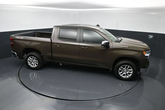 Used 2023 Chevrolet Silverado 1500 LT AWD/4WD image 26