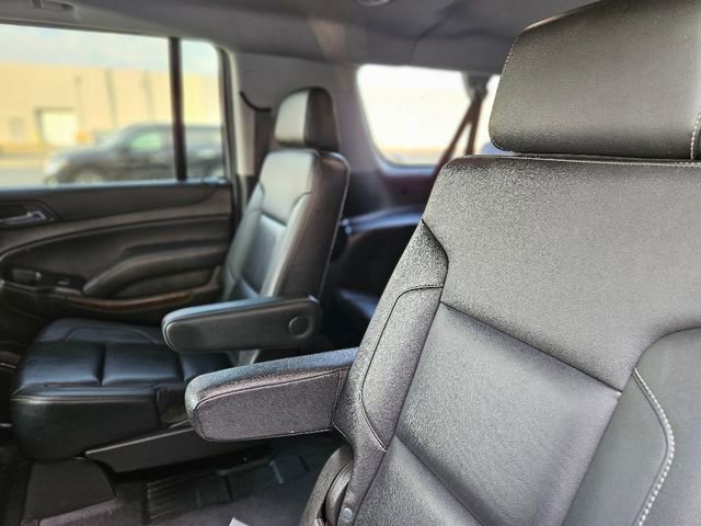 Used 2019 Chevrolet Suburban LT image 28