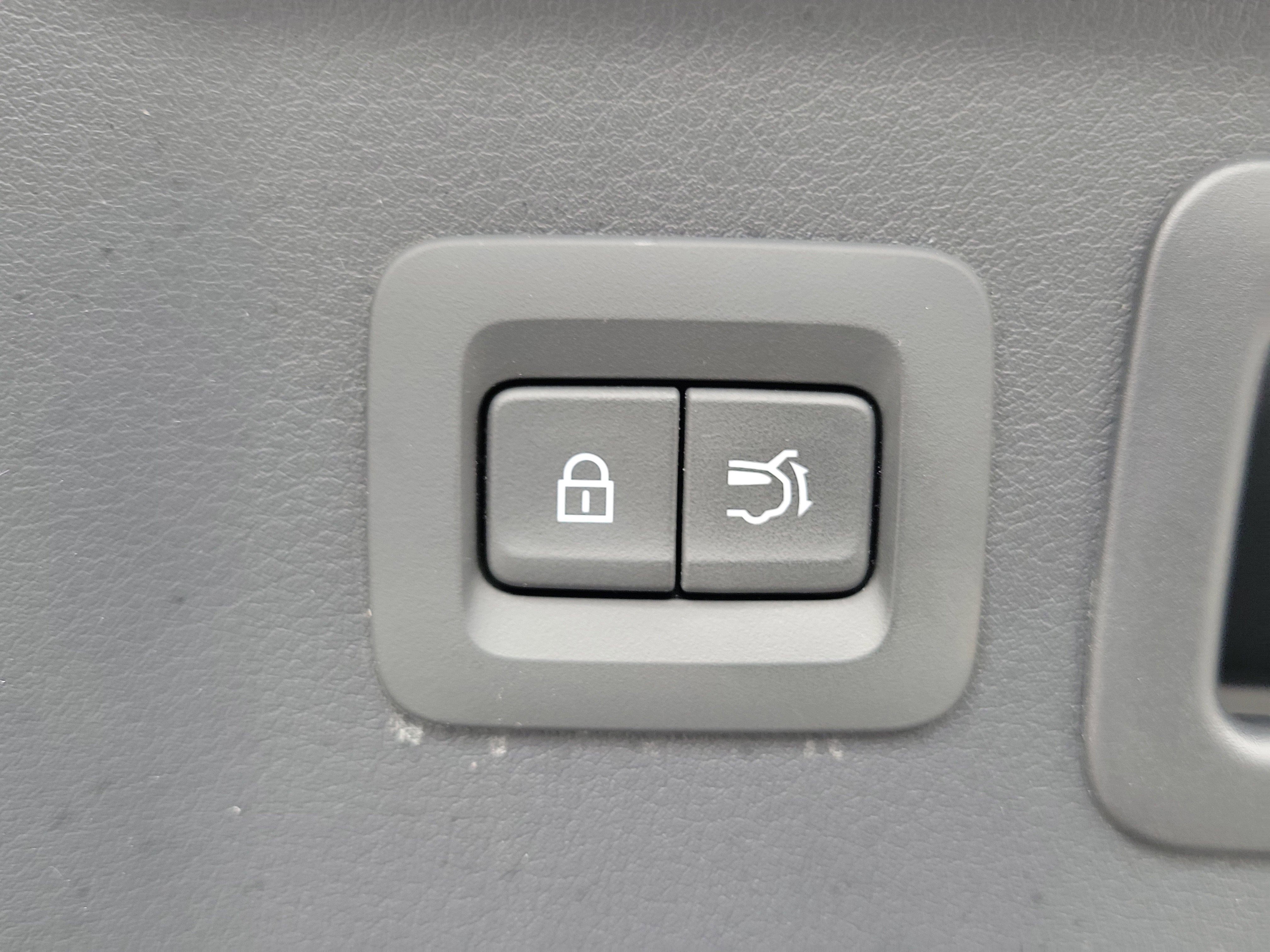 Used 2025 MAZDA CX-70 Plug-In Hybrid w/ Premium Plus image 11