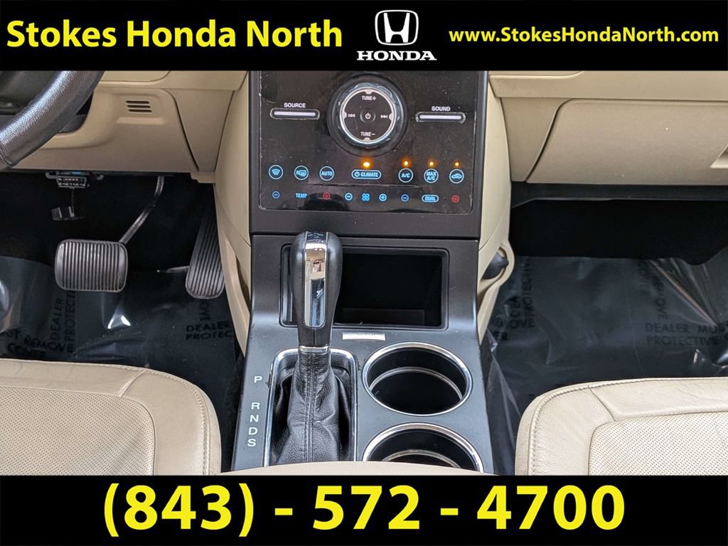 Used 2017 Ford Flex Limited w/ Equipment Group 303A AWD/4WD image 23