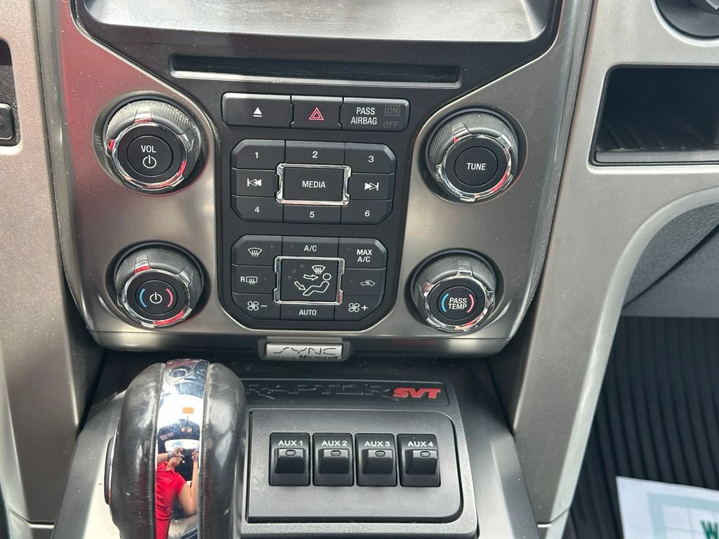 Used 2013 Ford F150 Raptor w/ Luxury Equipment Group AWD/4WD image 26