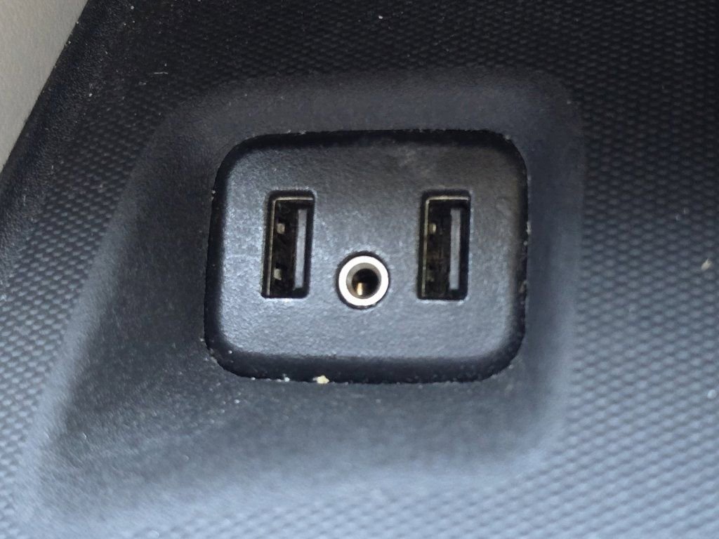 Used 2019 Buick Enclave Essence image 7