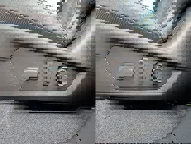 Certified 2025 Subaru Forester Limited w/ Protection Package image 15