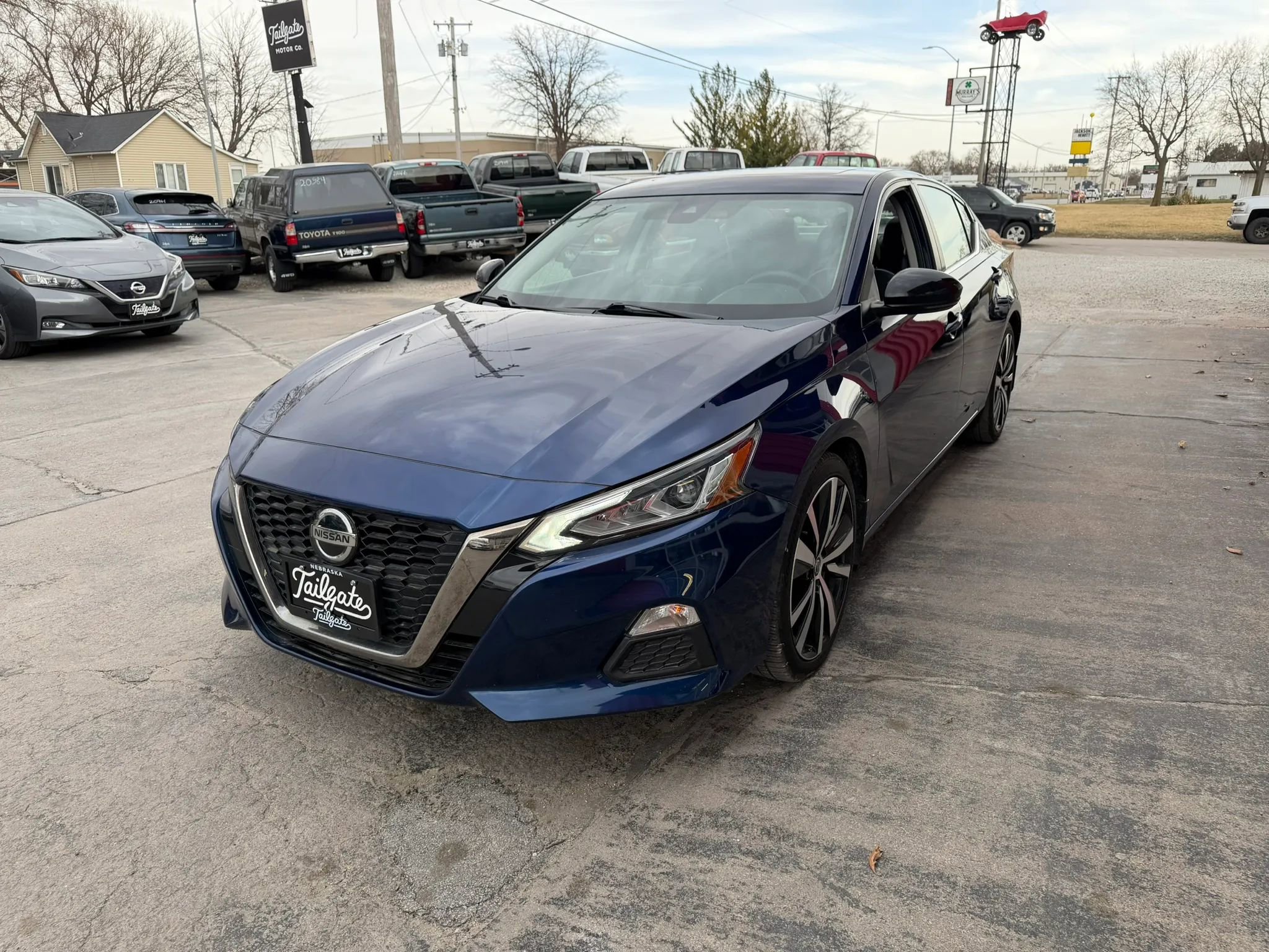 Used 2020 Nissan Altima 2.5 SR w/ Premium Package image 4