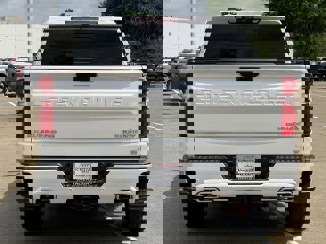 Used 2024 Chevrolet Silverado 1500 High Country image 5