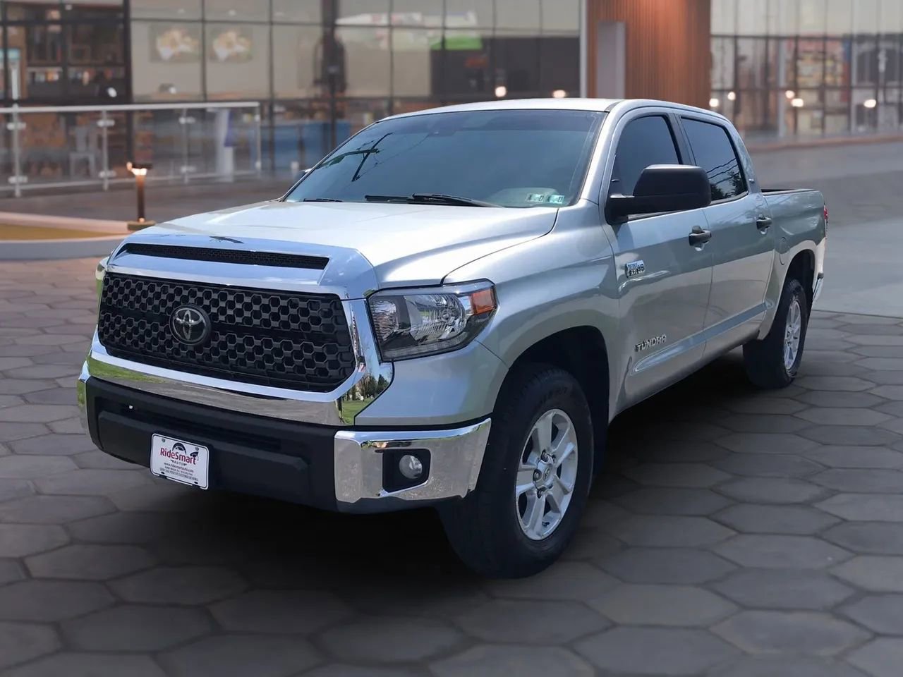 Used 2021 Toyota Tundra SR5 AWD/4WD image 6