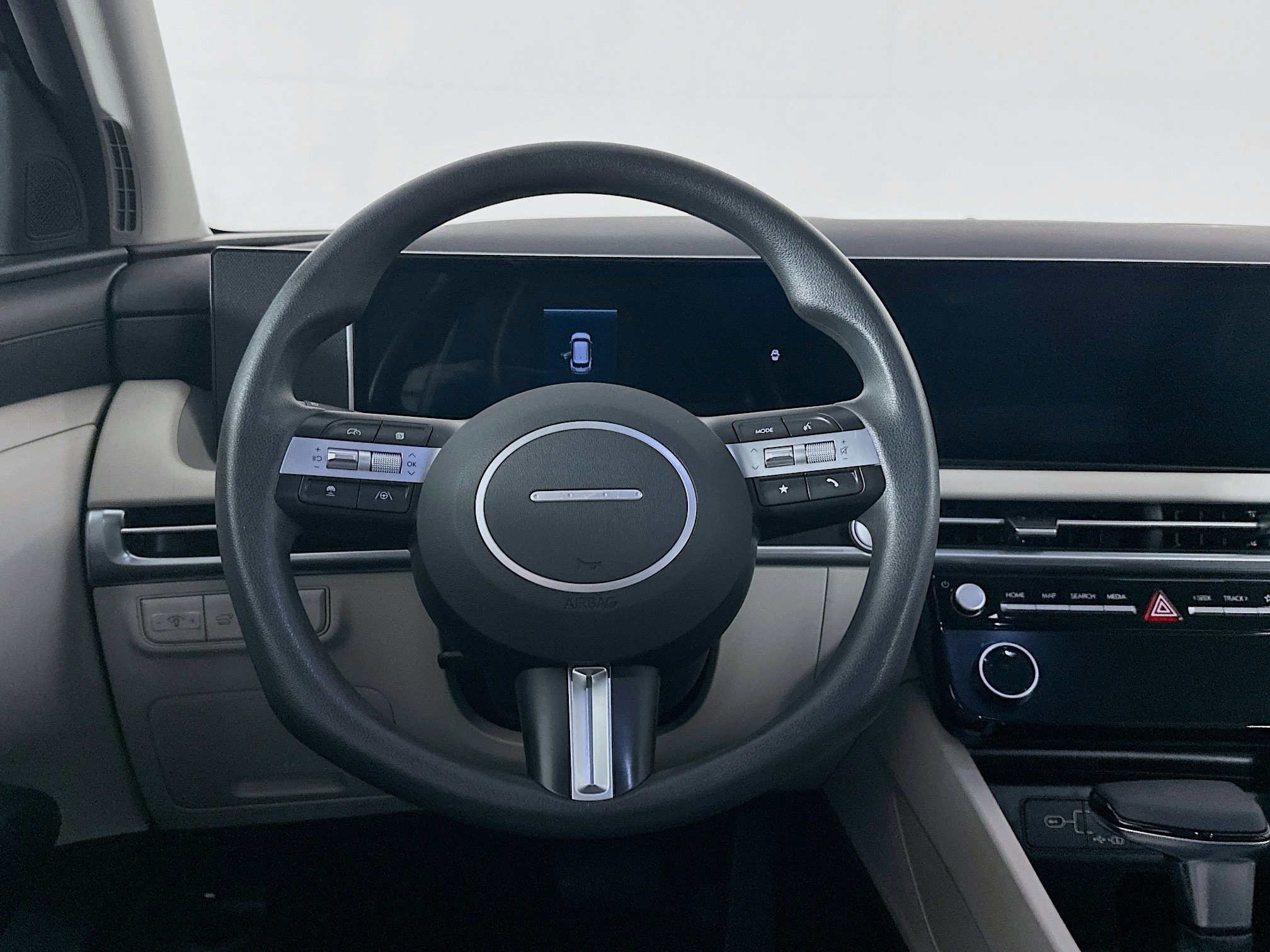 Used 2025 Hyundai Tucson SEL FWD image 18