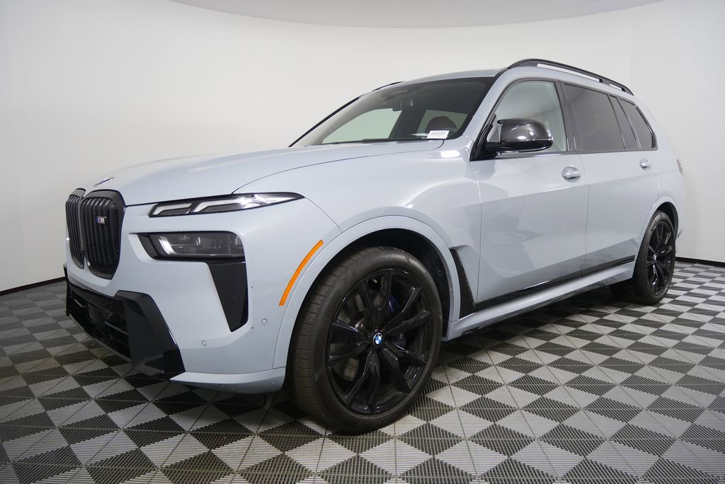 Certified 2025 BMW X7 M60i image 7