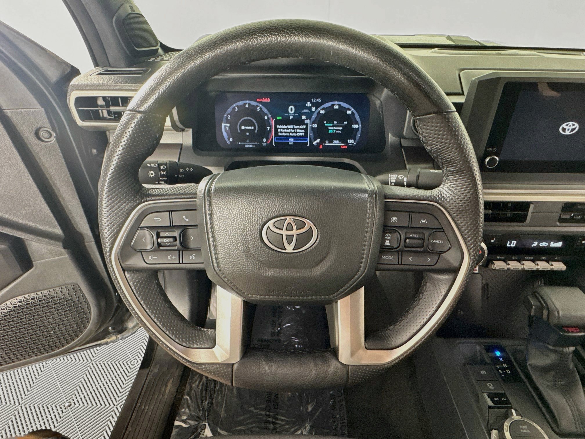 Certified 2025 Toyota Tacoma TRD Sport w/ TRD Sport Upgrade Package AWD/4WD image 13