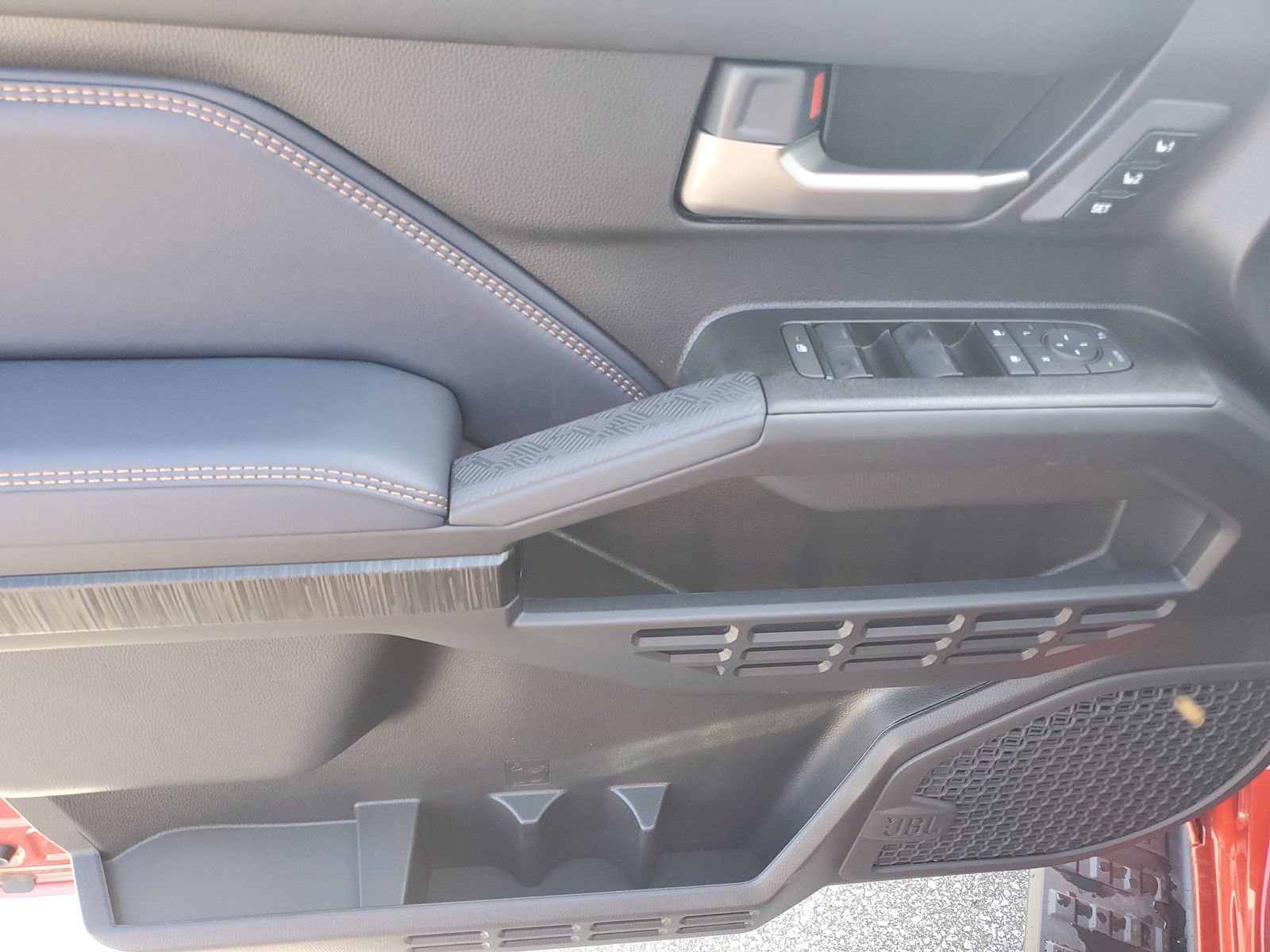 New 2026 Toyota 4Runner Platinum AWD/4WD image 20