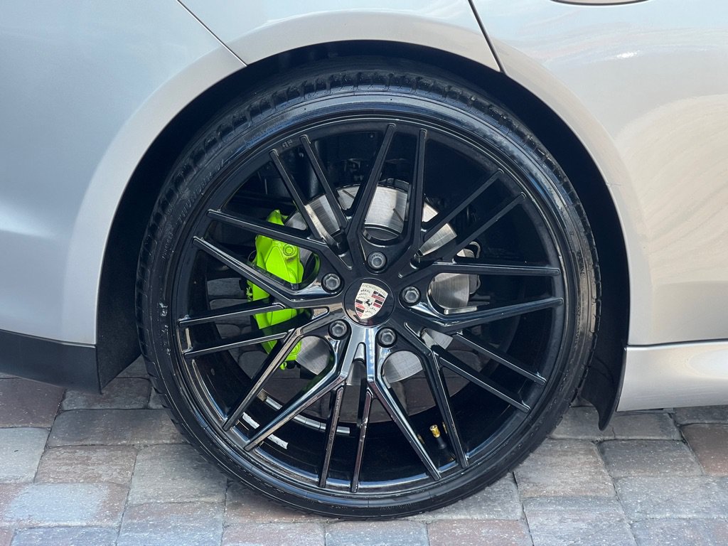 Used 2012 Porsche Panamera S RWD image 11