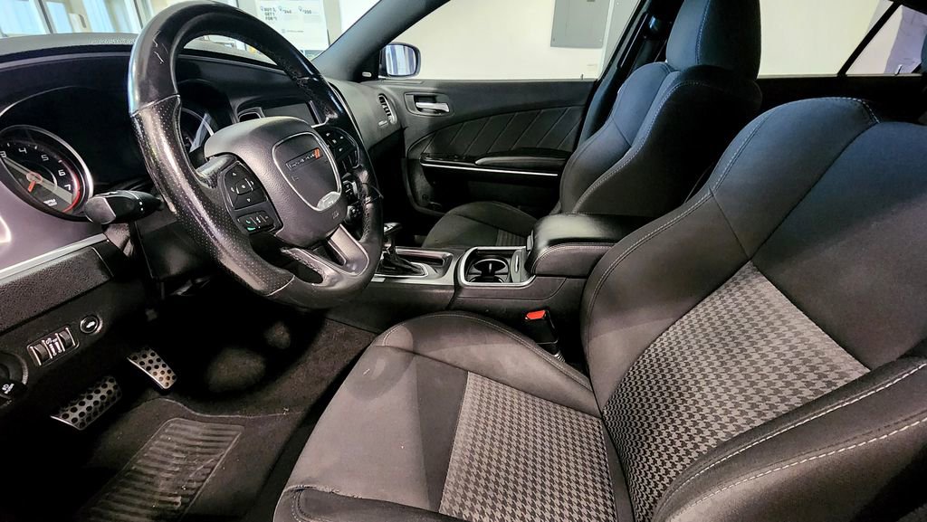 Used 2019 Dodge Charger R/T w/ Driver Confidence Group image 18