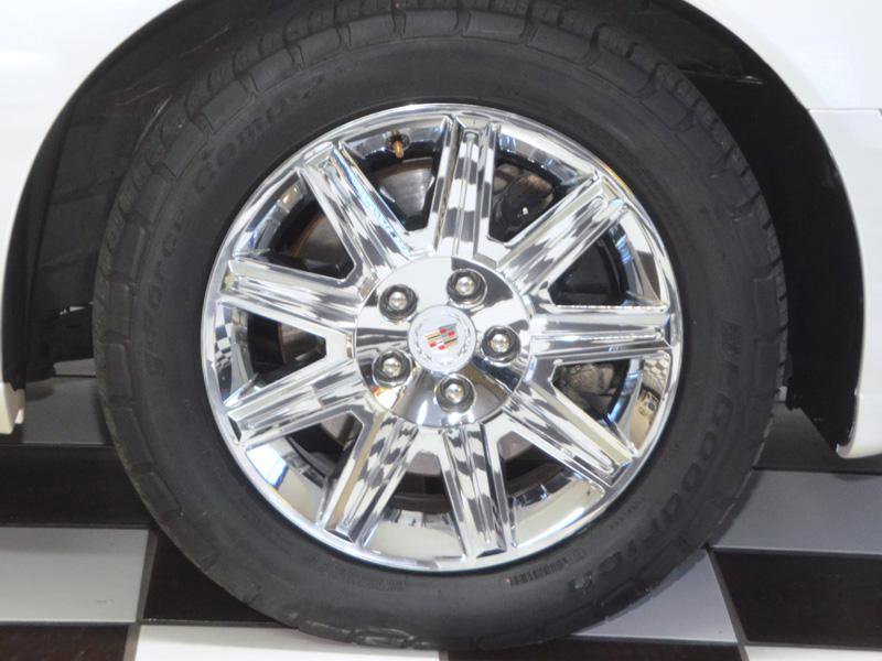 Used 2011 Cadillac DTS Premium w/ Driver Awareness Package image 14