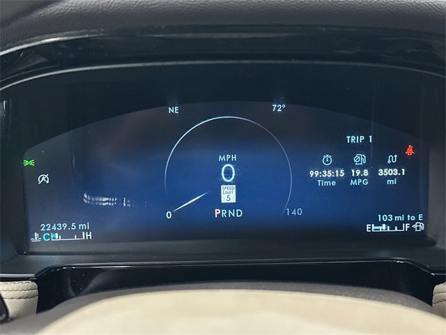 Used 2023 Lincoln Corsair AWD image 23