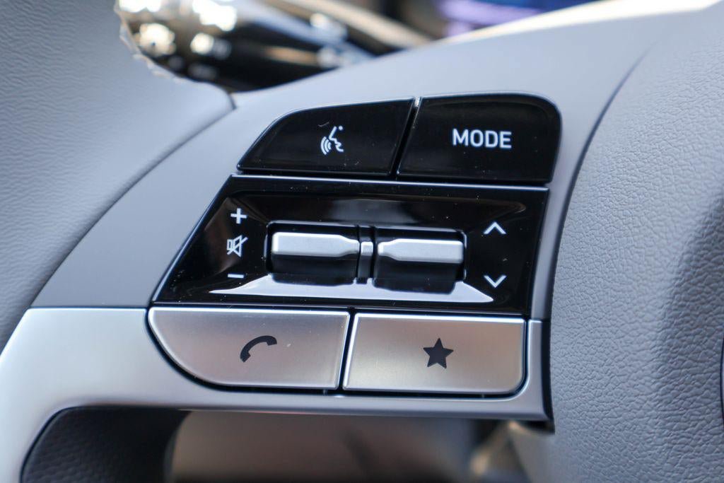 New 2026 Hyundai Elantra SEL Sport Premium FWD image 13