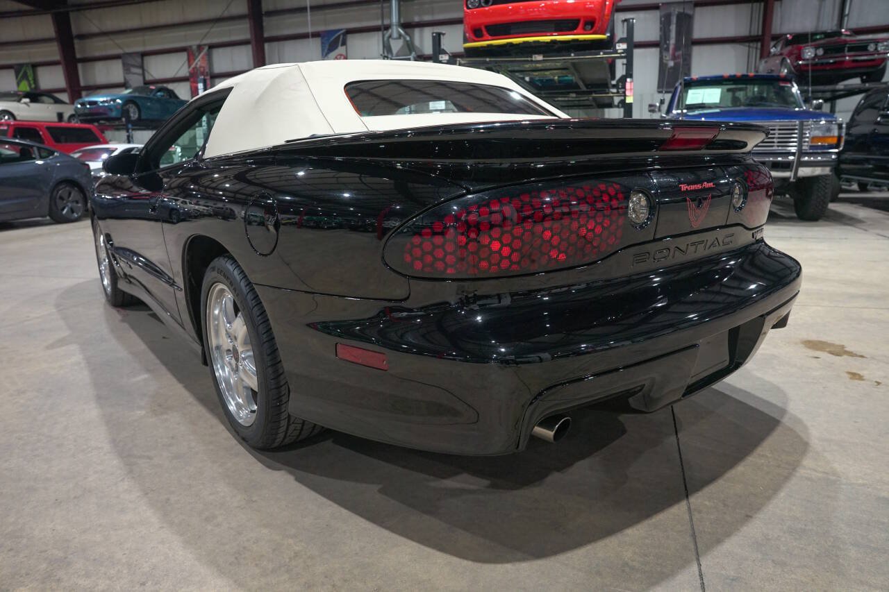 Used 2001 Pontiac Firebird Trans Am RWD image 22