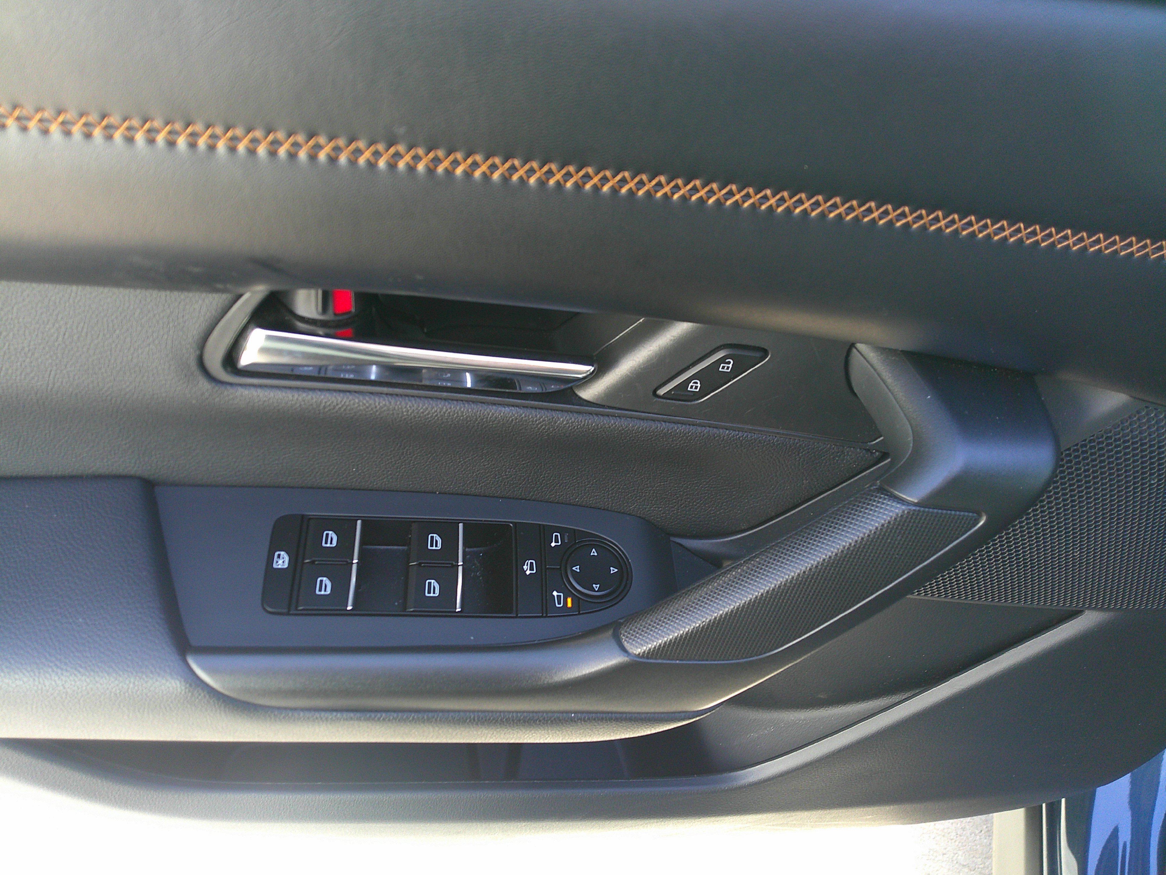 Used 2023 MAZDA CX-50 AWD 2.5 S w/ Cargo Package image 22