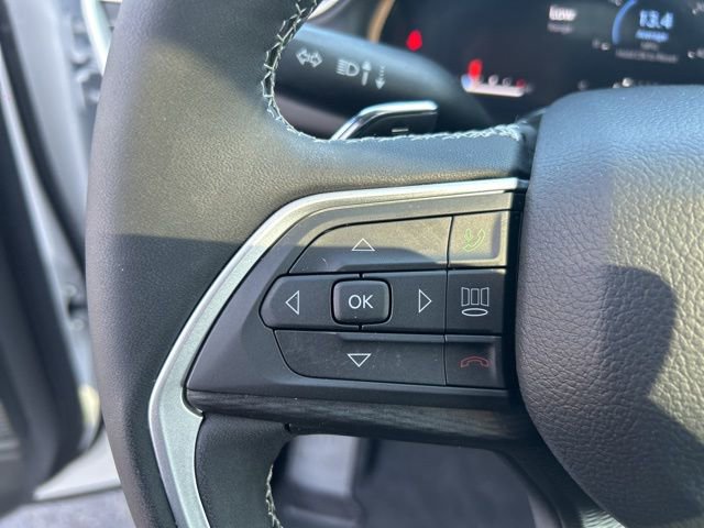 Used 2023 Jeep Grand Cherokee L Laredo AWD/4WD image 16