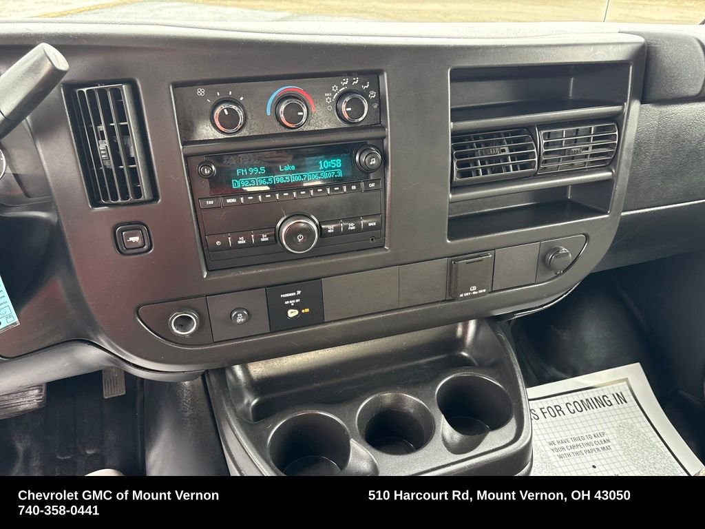 Used 2017 Chevrolet Express 2500 image 21