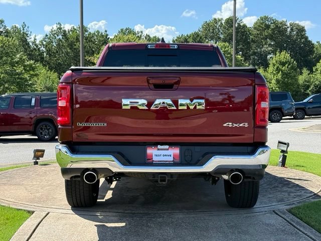 Used 2025 RAM 1500 Laramie AWD/4WD image 6