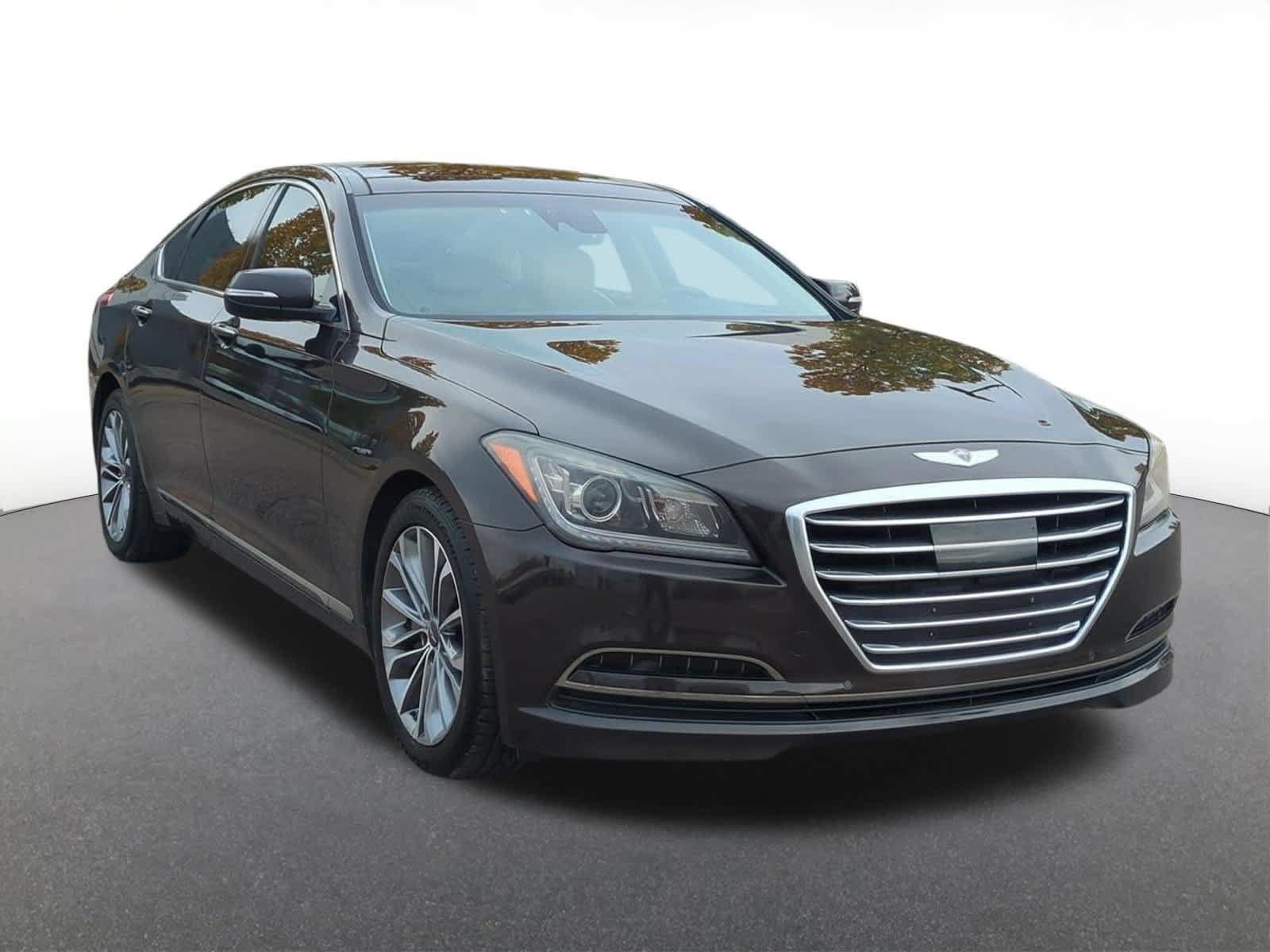 Used 2015 Hyundai Genesis 3.8 w/ Option Group 03 RWD image 8