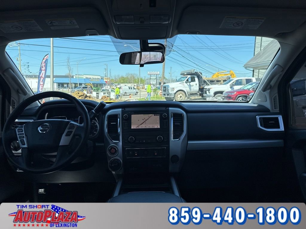 Used 2019 Nissan Titan PRO-4X w/ Pro-4x Utility Package image 25