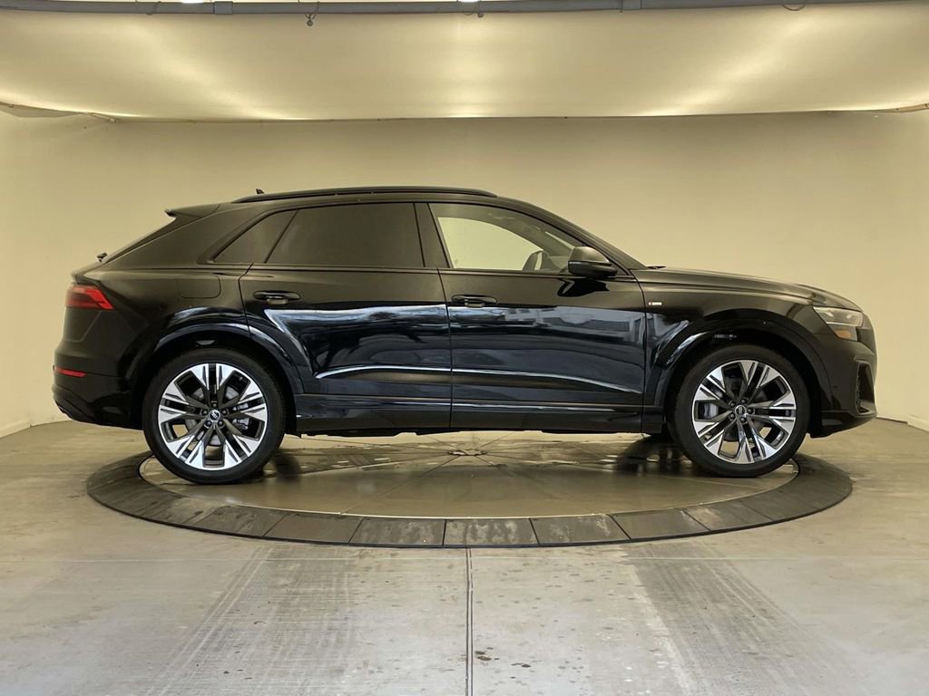 New 2026 Audi Q8 Premium Plus image 8