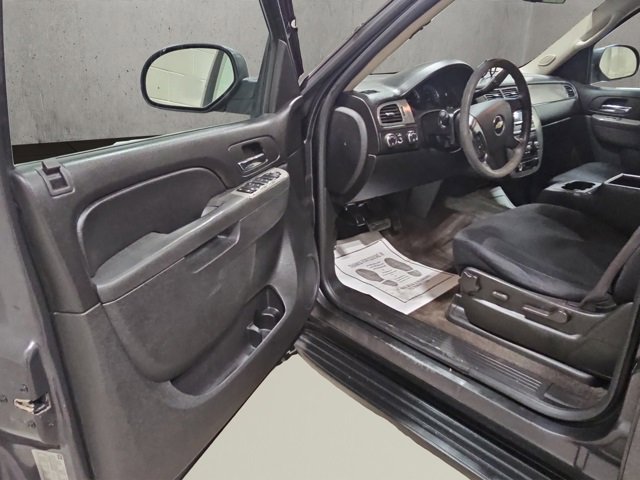 Used 2010 Chevrolet Tahoe LS image 9