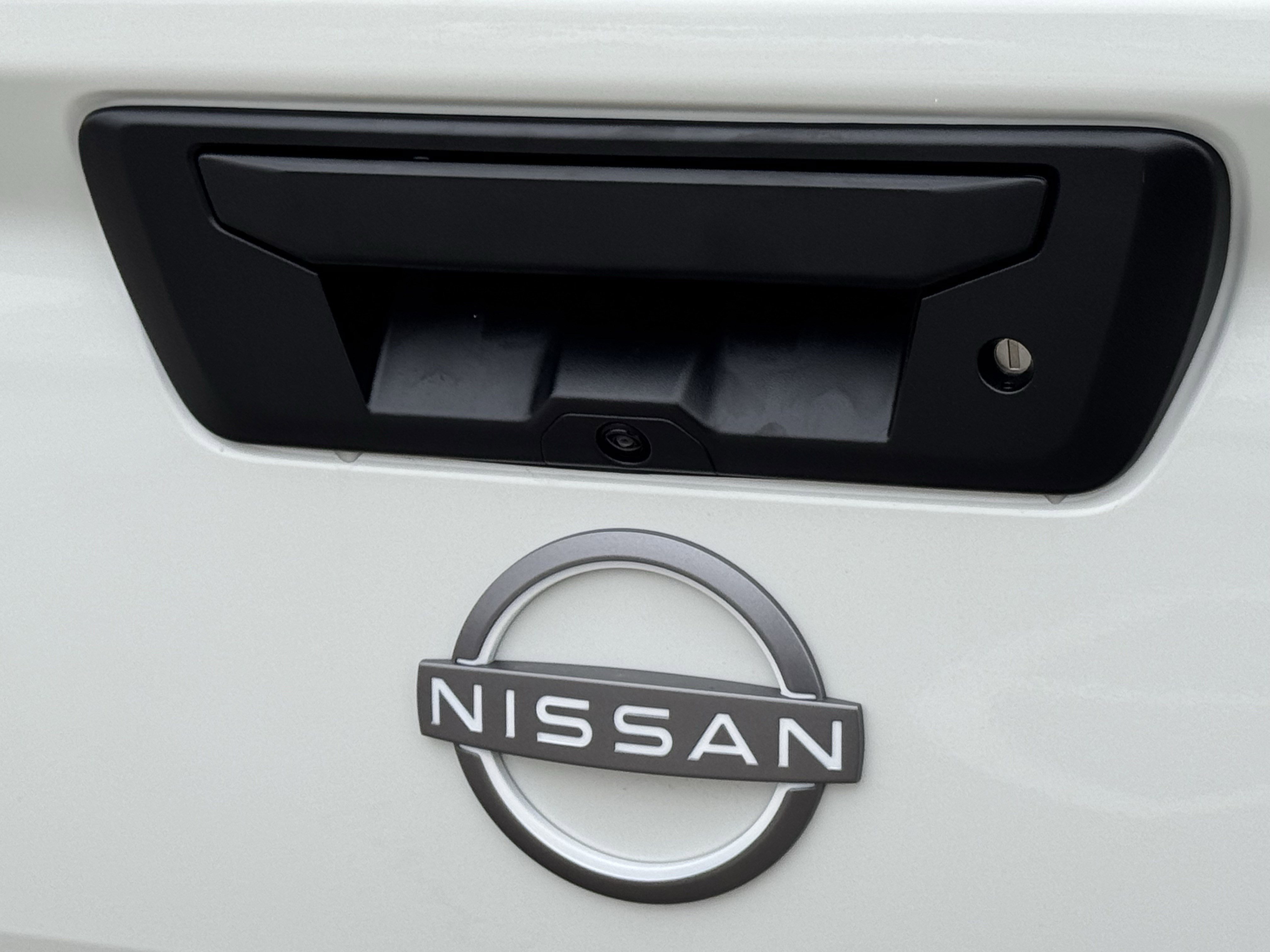 Certified 2025 Nissan Frontier SV w/ SV Convenience Package image 42