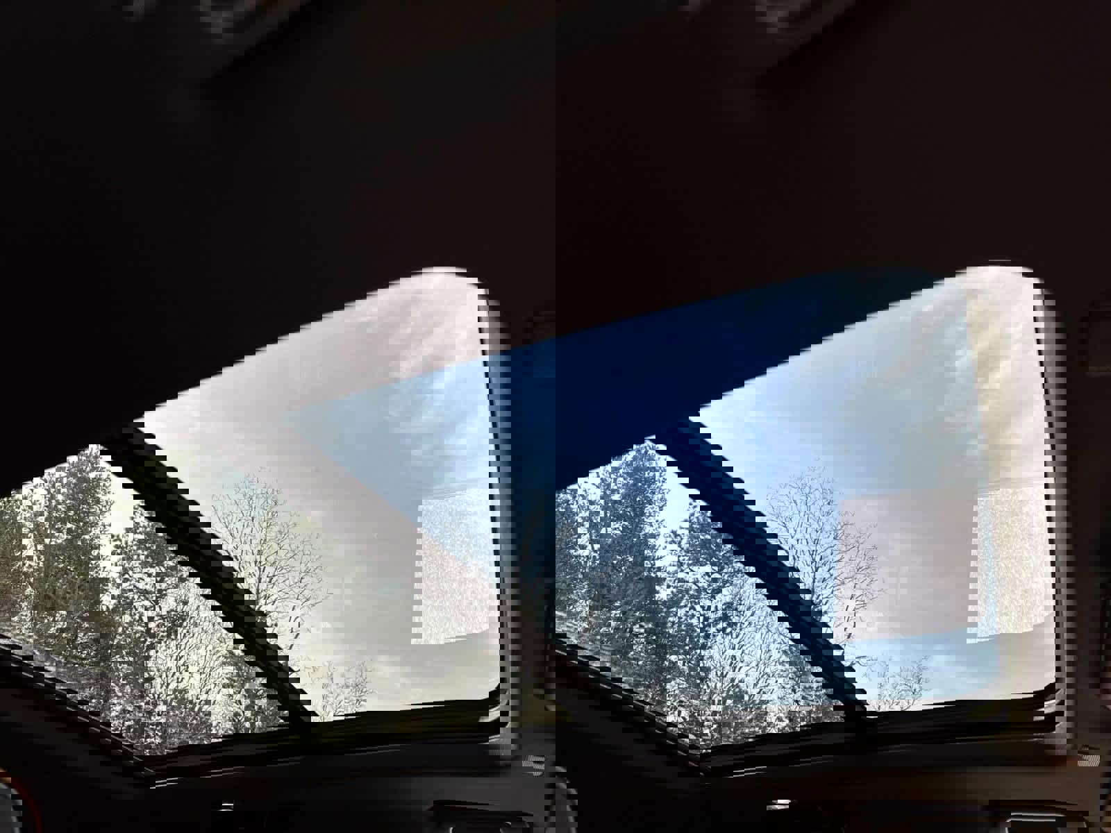 Used 2024 GMC Yukon AT4 image 9