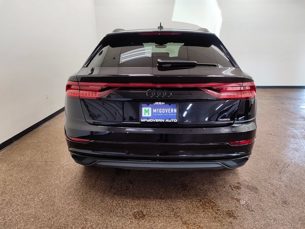 Used 2021 Audi Q8 Premium AWD/4WD image 5