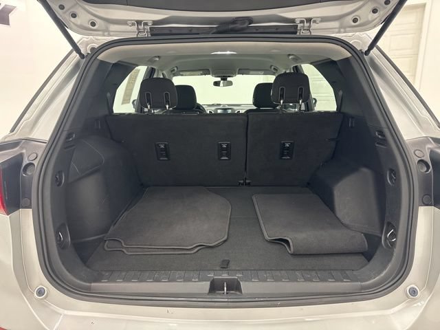 Used 2018 Chevrolet Equinox LS FWD image 25