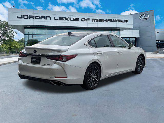 Used 2022 Lexus ES 350 w/ Premium Package image 8