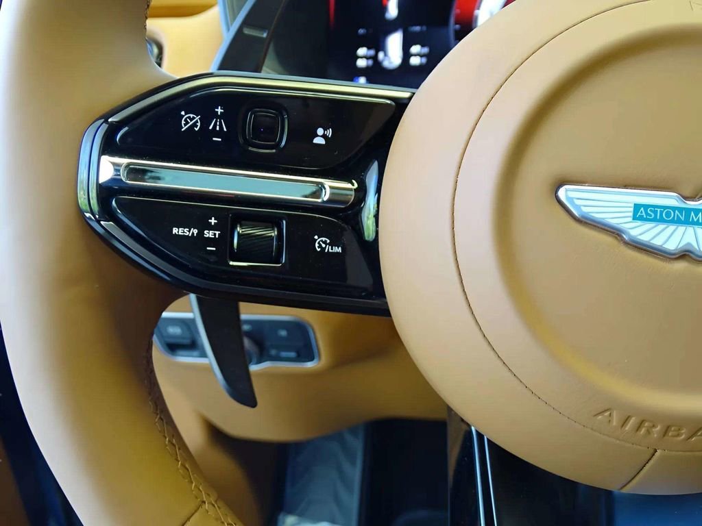 Used 2026 Aston Martin DBX S image 20
