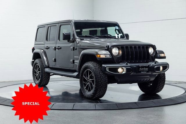 Used 2019 Jeep Wrangler Unlimited Sahara image 4