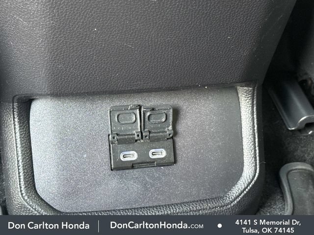 Used 2024 Toyota Highlander XSE FWD image 19